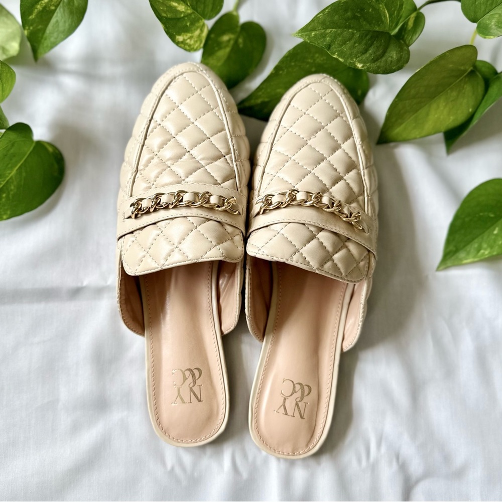 🌸NY&CO Denise Mules
